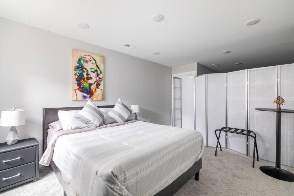 4 Bedroom 3 Bath Sleeps 10 Pet Friendly Private Backyard, 2 Car Garage, City Views, Close To All Stadiums And Casino 피츠버그 외부 사진