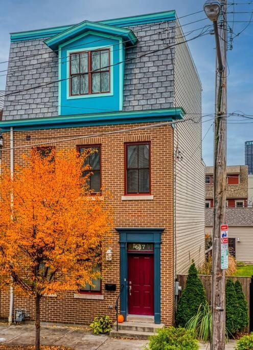 4 Bedroom 3 Bath Sleeps 10 Pet Friendly Private Backyard, 2 Car Garage, City Views, Close To All Stadiums And Casino 피츠버그 외부 사진