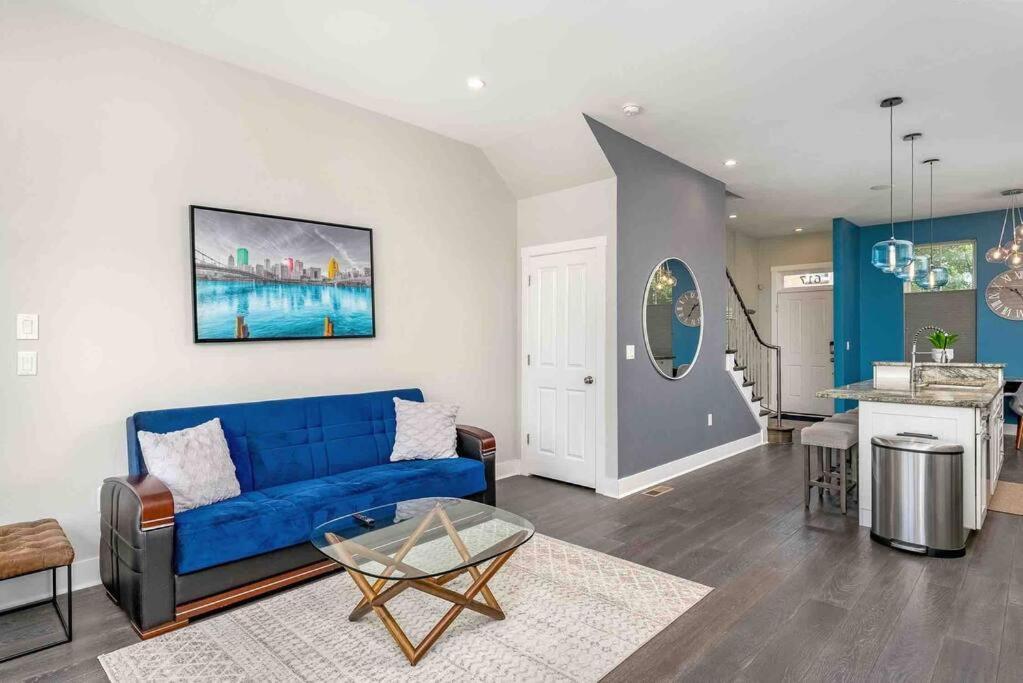 4 Bedroom 3 Bath Sleeps 10 Pet Friendly Private Backyard, 2 Car Garage, City Views, Close To All Stadiums And Casino 피츠버그 외부 사진